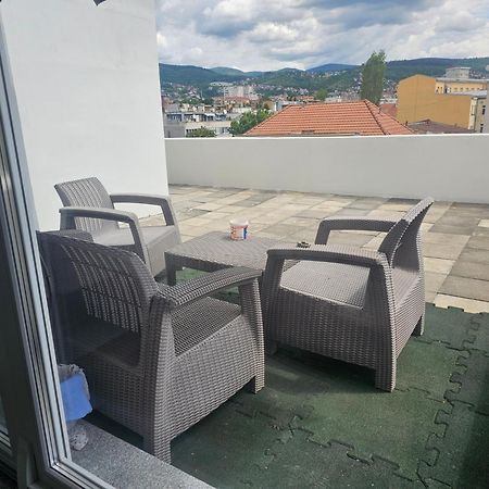 Colors Apartment Сараево Екстериор снимка