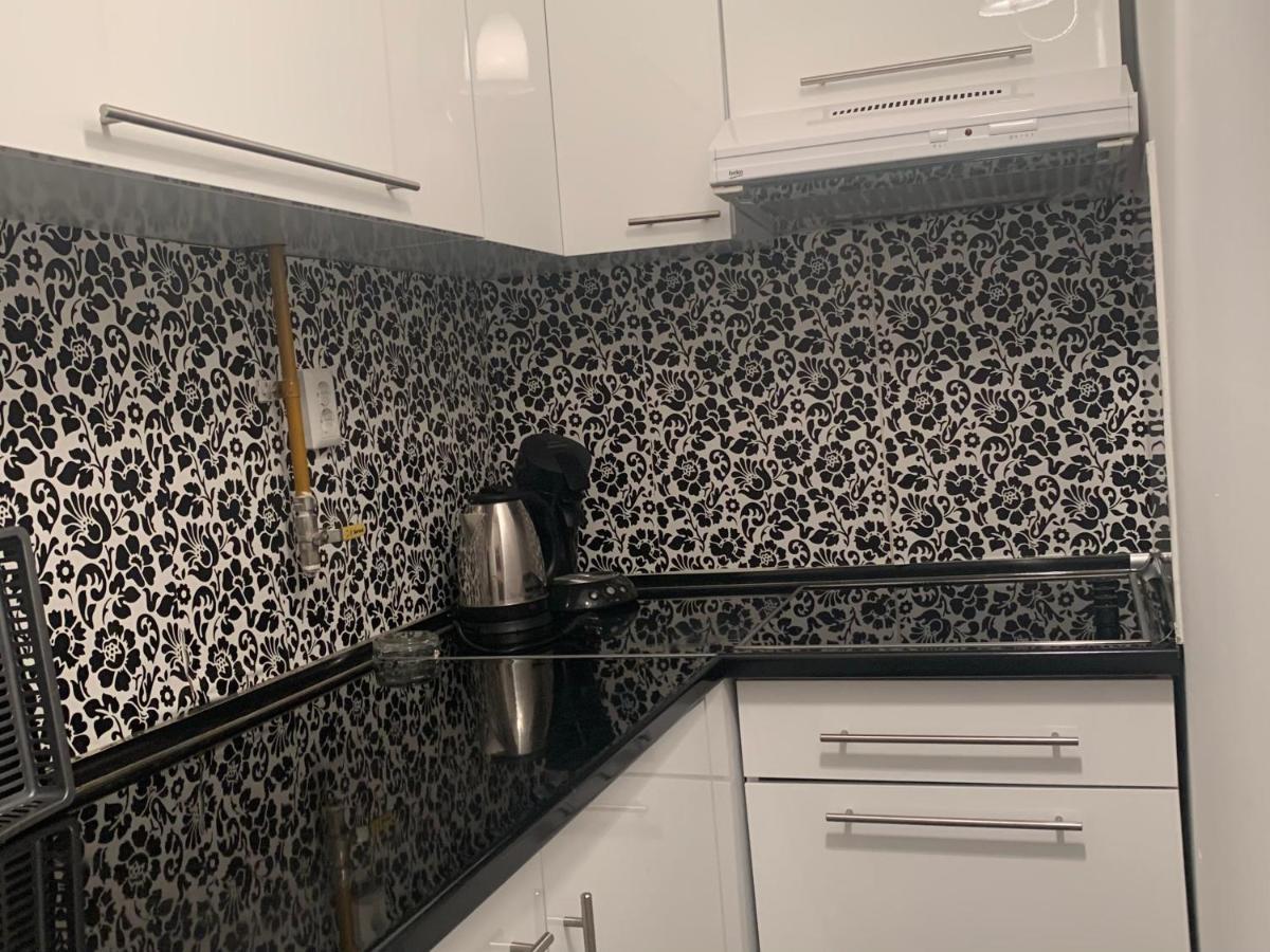 Colors Apartment Сараево Екстериор снимка
